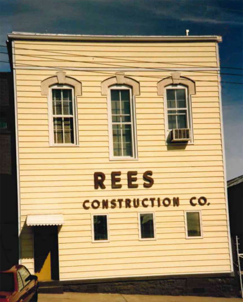 Old Rees Construction location at 517 Kentucky in Quincy, IL